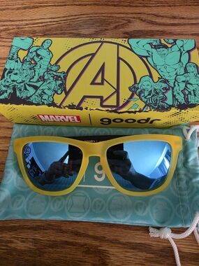 Marvel x Goodr " Mjolnir......its A Soft J" Thor Yellow Frame Blue Mirror